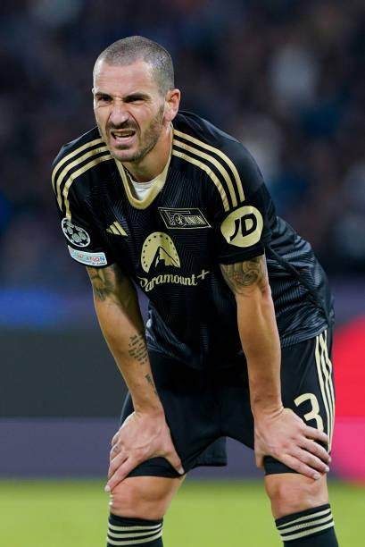 1704326200307008559.jpg 1771539784-612x612.jpg